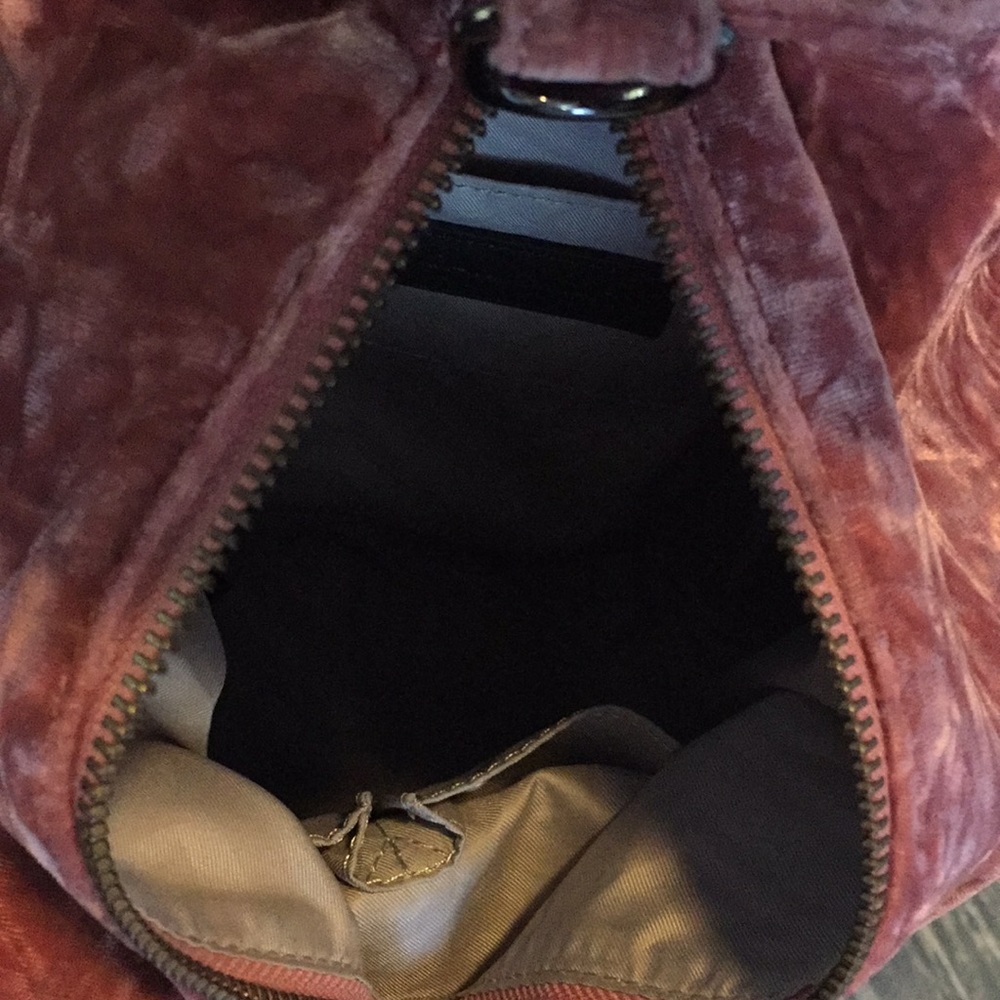 Rebecca Minkoff Julian Crossbody/Convertible Bkpk - Picture 8 of 8